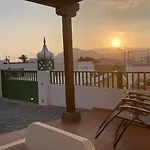 Laura بيت للعطل *